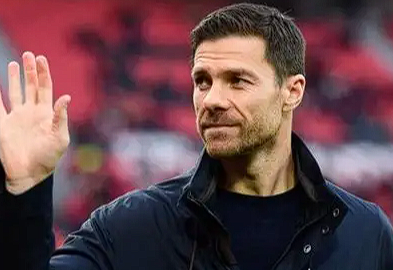 皇马更衣室暗流涌动：阿隆索管理面临挑战