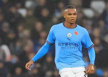 利物浦后防引援新思路：亨克兹力荐阿坎吉